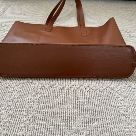 Everlane The Day Market Tote in Cognac - Picture 3 of 7